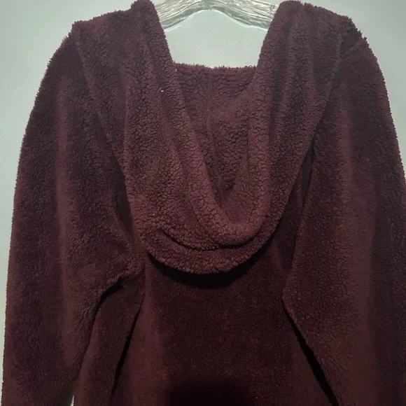 PINK Victoria's Secret Burgundy Cozy Fleece Hoodie 3/4 Zip - Picture 3 of 3